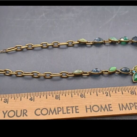 Green Yellow Leaf Bead Bib Goldtone Necklace - Picture 3 of 4